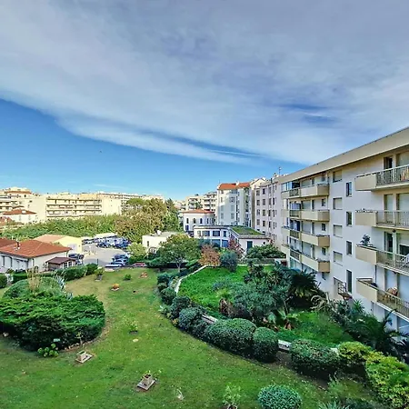 Apartman Vue Mer, Juan-les-pins *